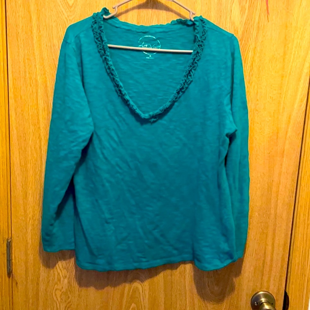 Final sale Long sleeve really soft fabric